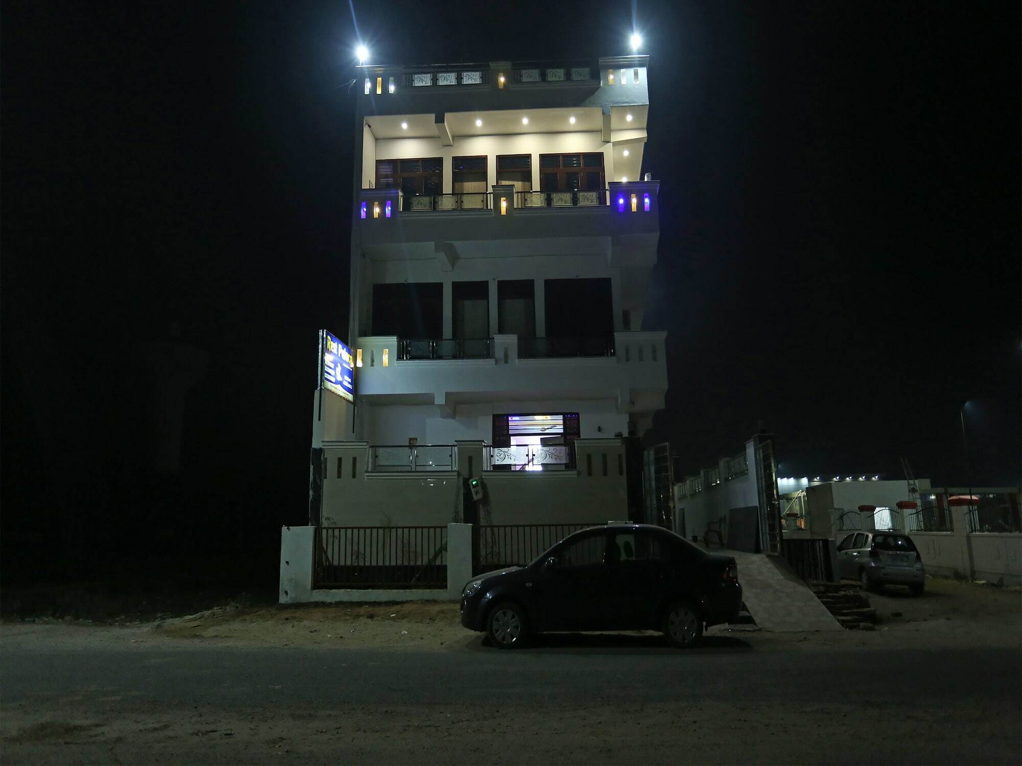 Hotel Rest Palace Agra  Exterior photo